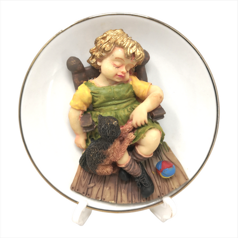 Adorno De Ceramica Niño Plato Regalo Decoracion 12 Cms