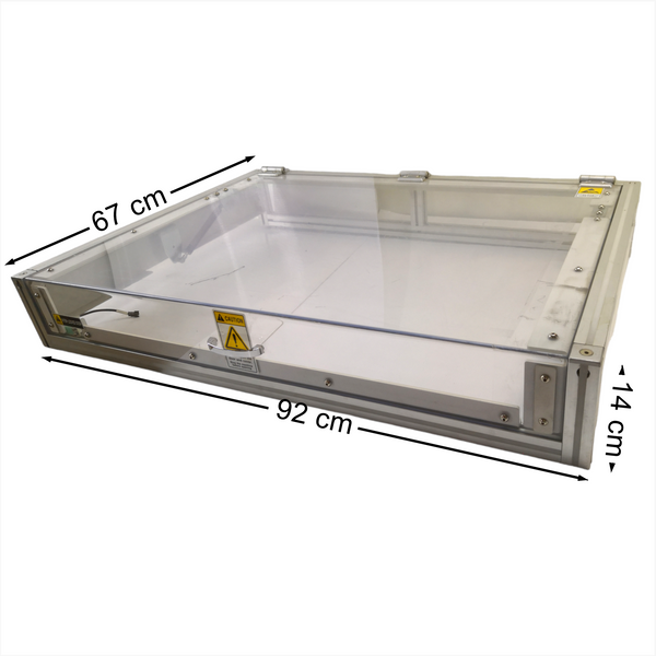 Gabinete Acrilico y Aluminio Escotilla Puerta de inspección 92x67 cm
