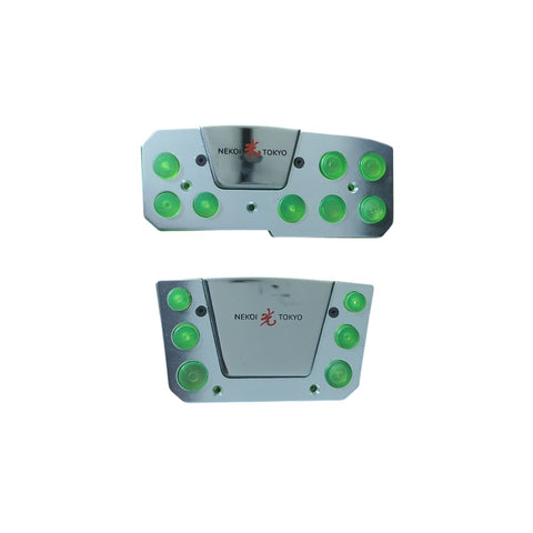 SET DE PEDALES PARA AUTO CON LUCES LED.