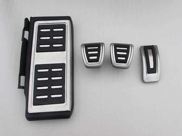 SET DE PEDALES PARA AUTO CON LUCES LED.