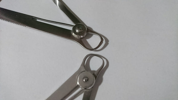 Paquete Calibrador De Cera Y Metal (caliper Analogico) 2pzas