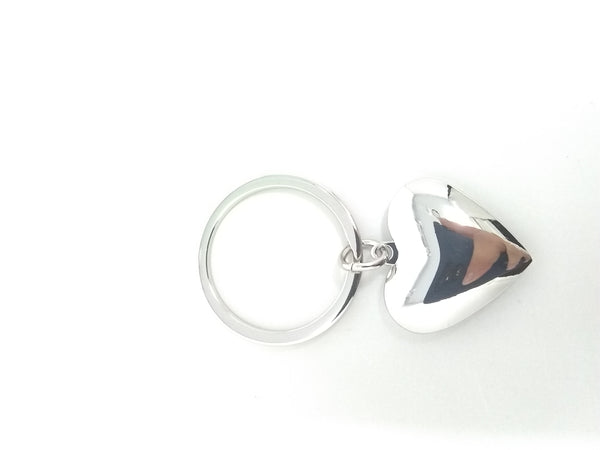 Llavero Metálico Corazón Regalo 3x2.5cms metal cromado