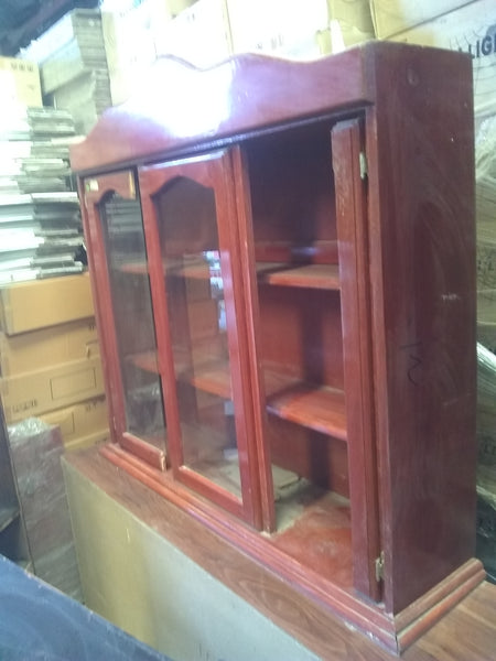 Mueble de madera