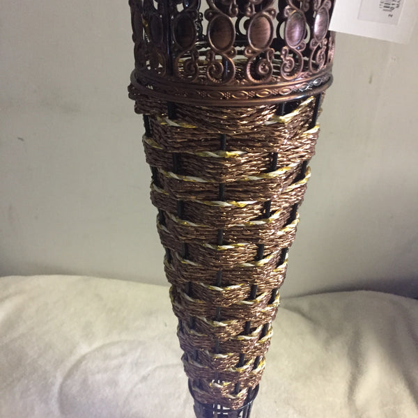 FLORERO DECORATIVO GRANDE DE METAL HECHO A MANO CON DETALLES
