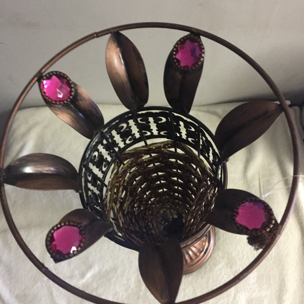 FLORERO DECORATIVO GRANDE DE METAL HECHO A MANO CON DETALLES