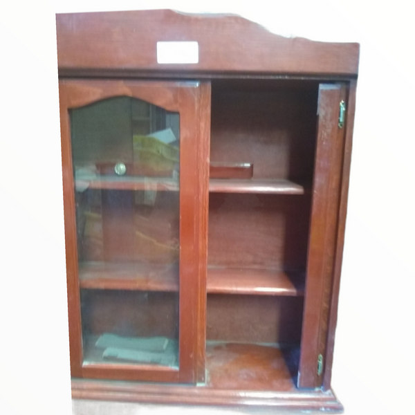 Mueble de madera