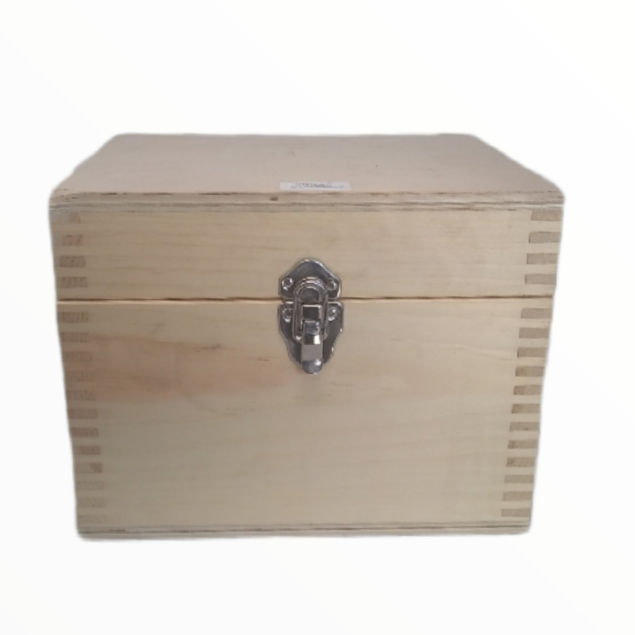 CAJA DE MADERA CON BROCHE Y AGARRADERAS 29x24x22