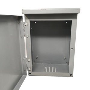 Caja Gabinete Metálico multifuncional 26x19x 36cm usado