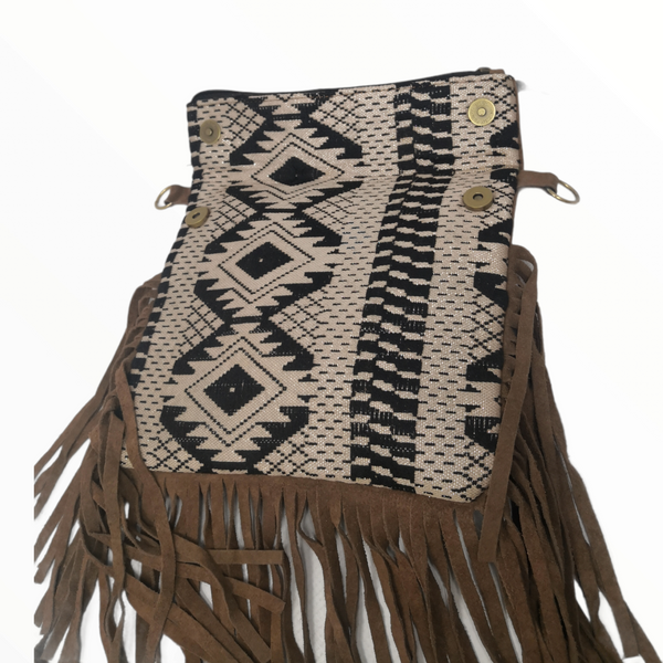 Bolso Dama artesanal flequillos café gamuza 25x28cm