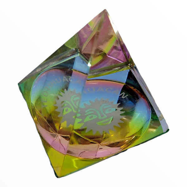 Pirámide decorativa de Cristal  4x3.8 12 Pack