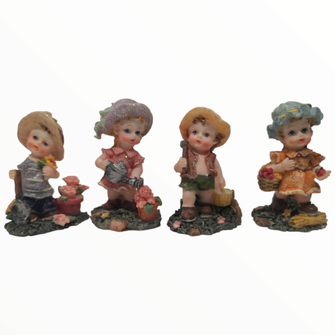 Colección Figuras Adorno poliresina niños 6cm pack 12pz