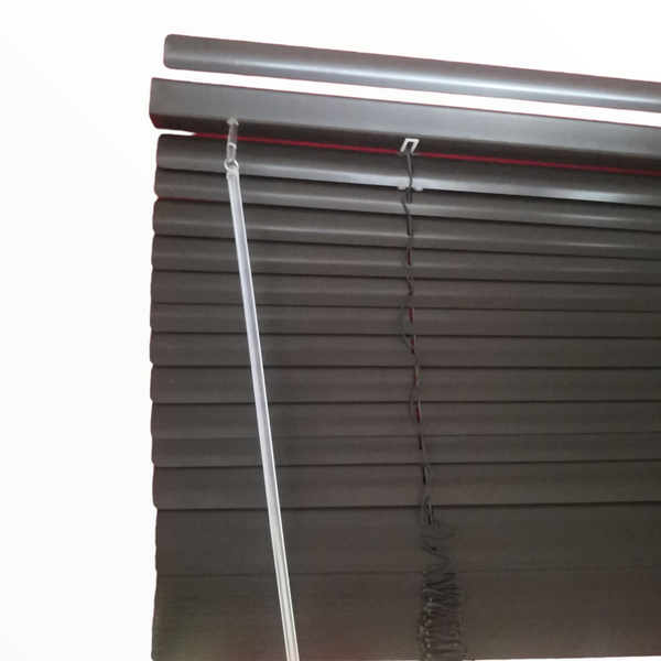 Persiana Aluminio Tipo Oficina Horizontal Grande