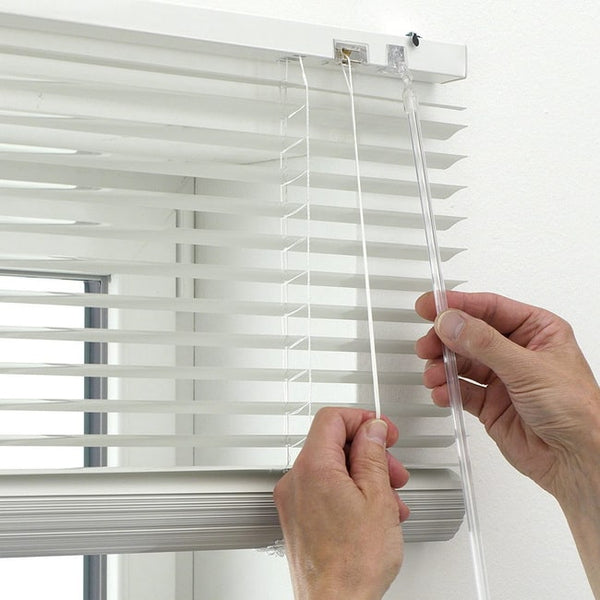 Persiana Aluminio Tipo Oficina Horizontal Mediana